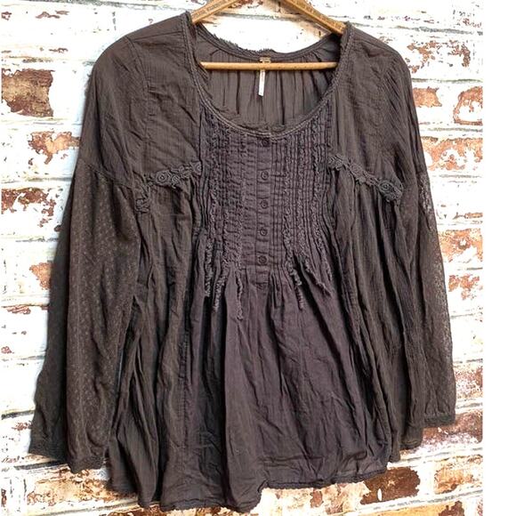 Free People Unique Flowing Polka Dot Mesh + Lace Pleated Detail Cotton Blouse - Picture 2 of 9